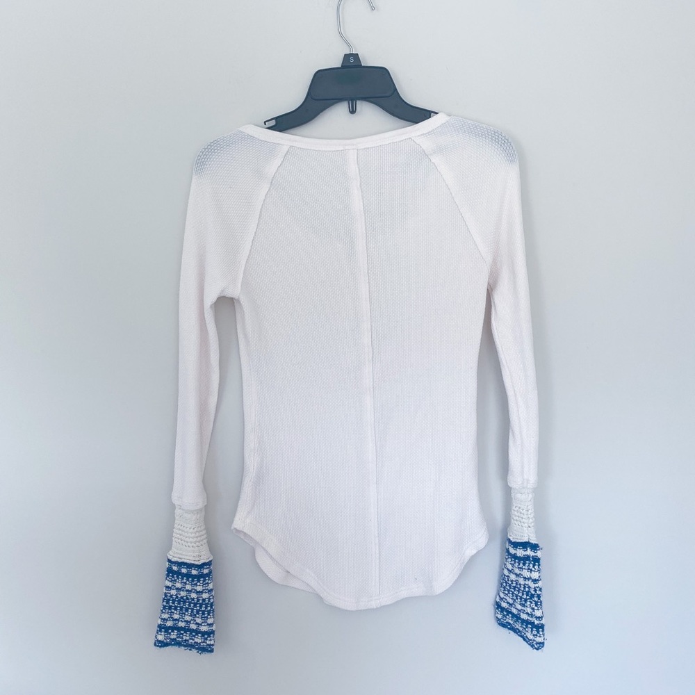 Free People Newbie Alpine ski lodge Henley top S - Picture 16 of 16